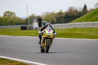 Advanced Group Yellow Bikes